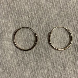 10k white gold hoop earrings